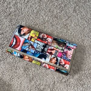 Fashion clutch